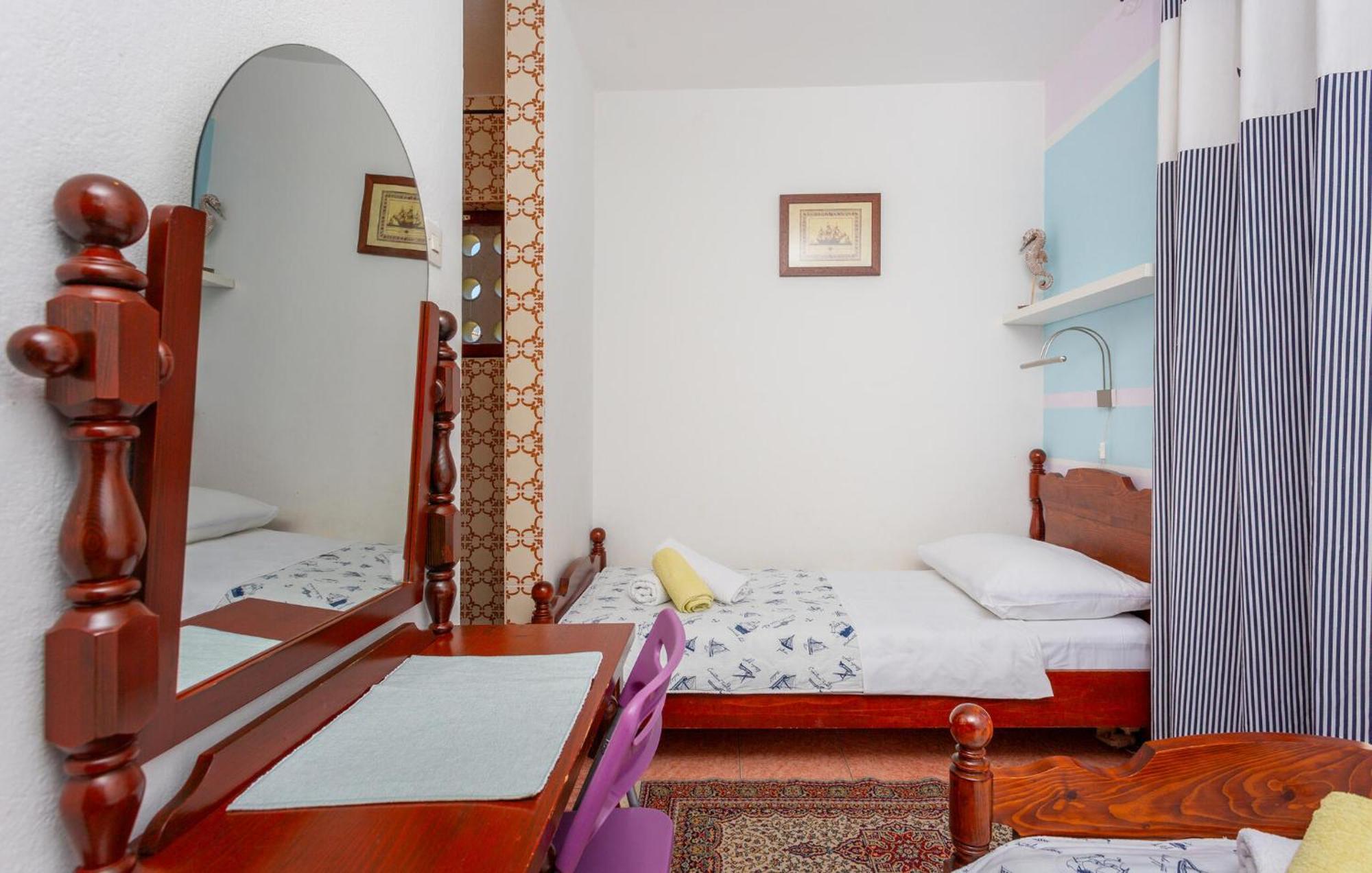 3 Bedroom Stunning Apartment In Krk 克尔克 外观 照片