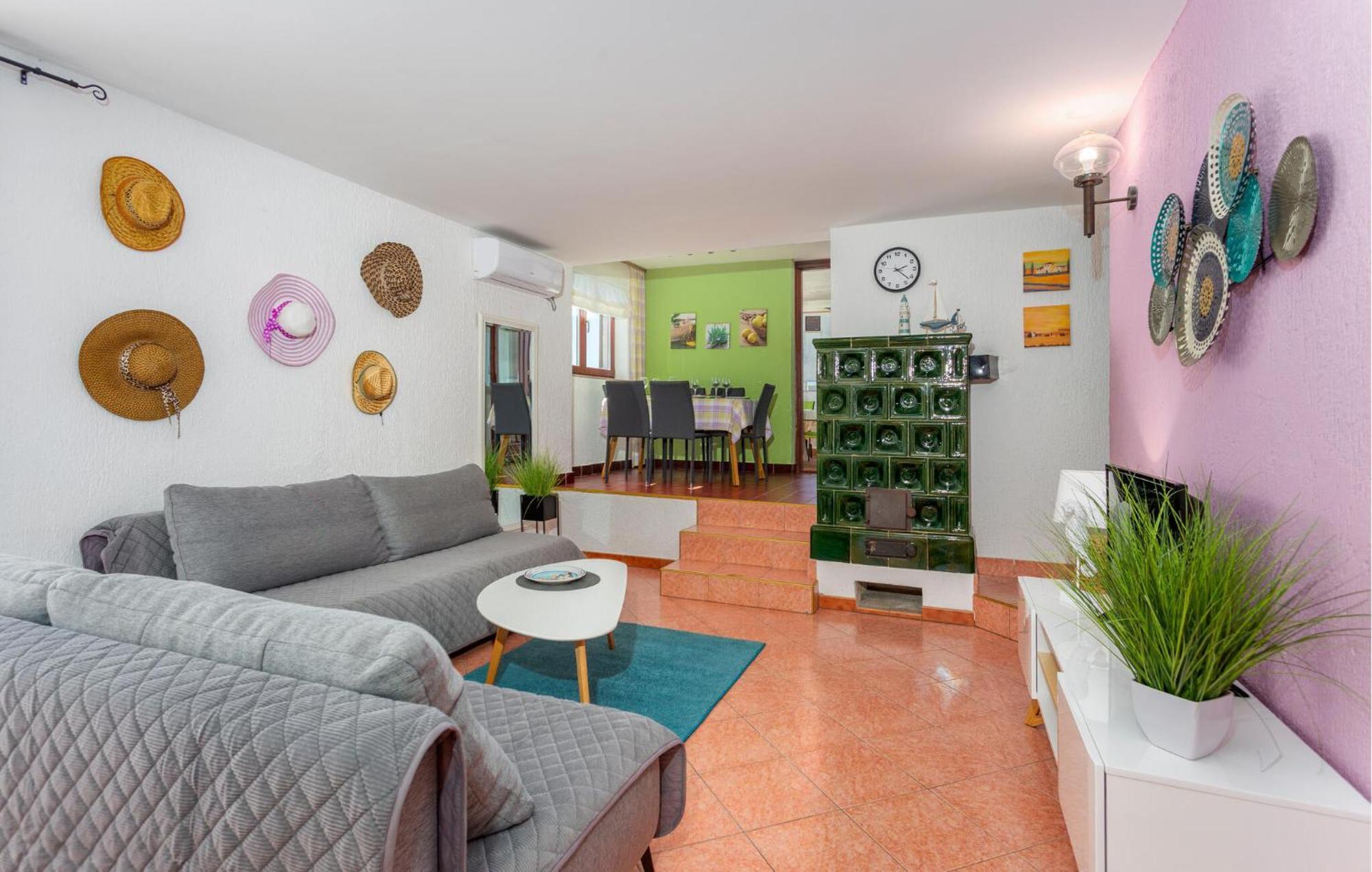 3 Bedroom Stunning Apartment In Krk 克尔克 外观 照片